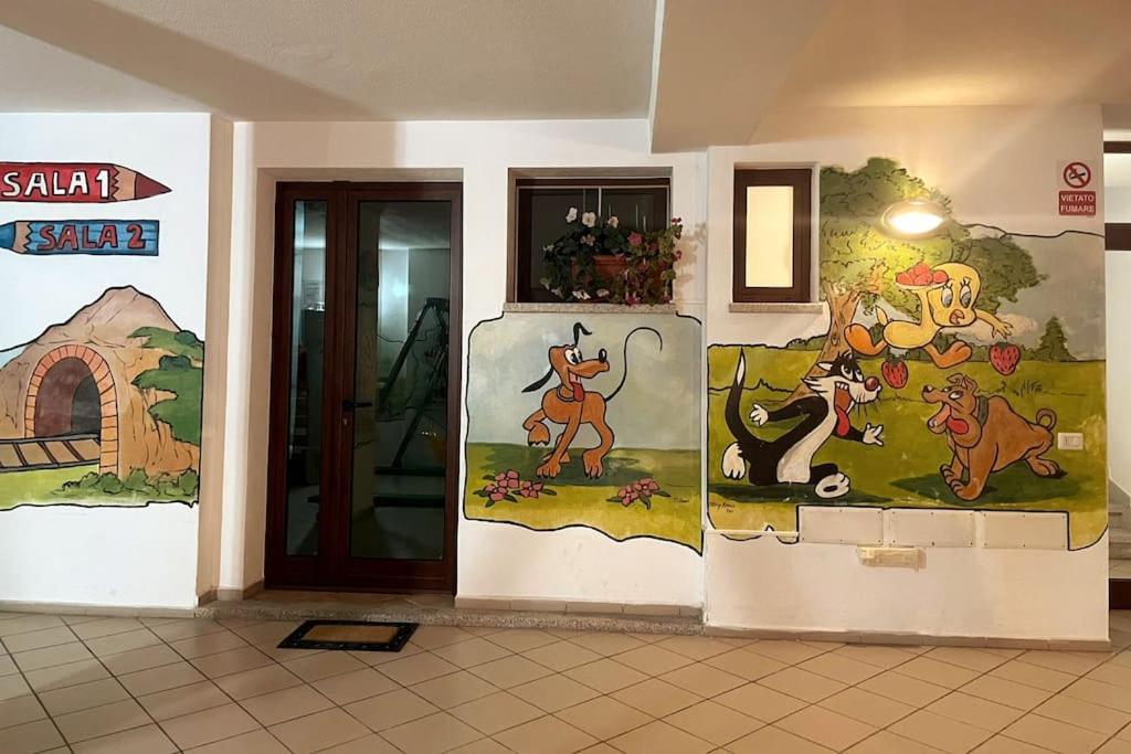 Looney Tunes Home 올비아 외부 사진